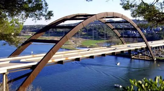 Bridge over river in Austin, Tx